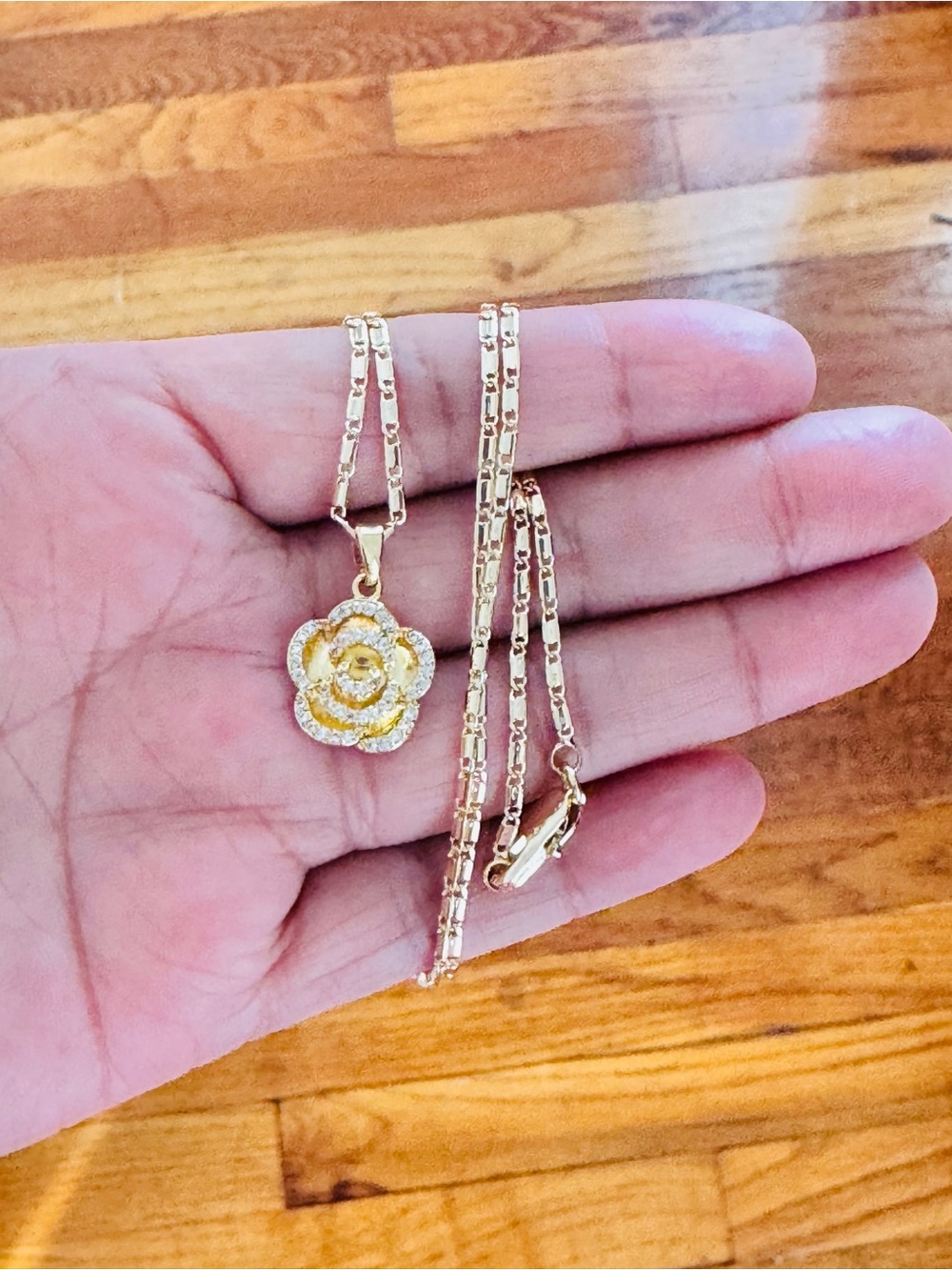 14K Gold Plated Flower Pendant with 20” lengthNecklace - Women’s Jewelry.New